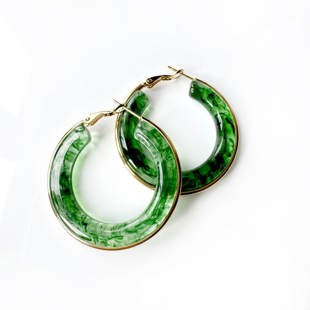 Emerald Swirl Hoops - Picture 4 of 7